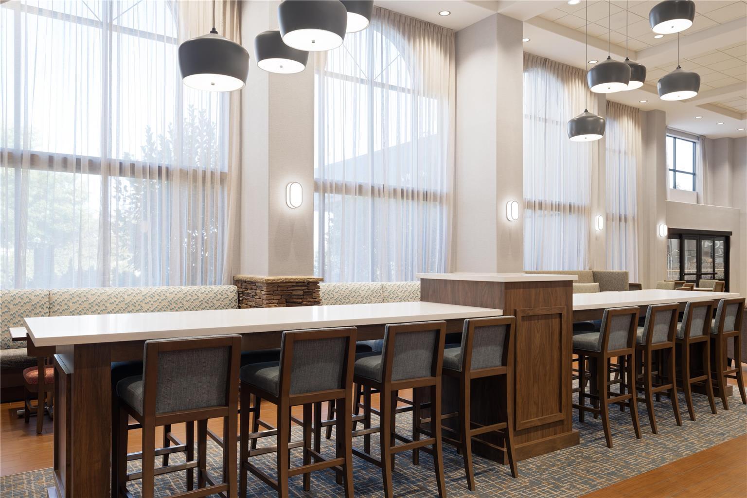 Фото Hampton Inn & Suites Boise-Meridian