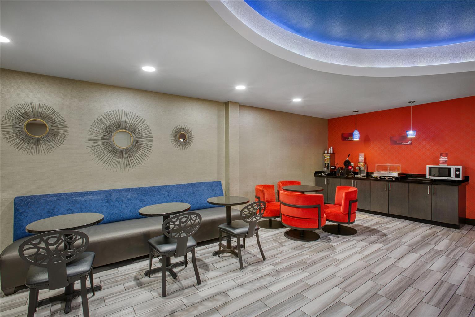 Фото Best Western Plus Tech Medical Center Inn