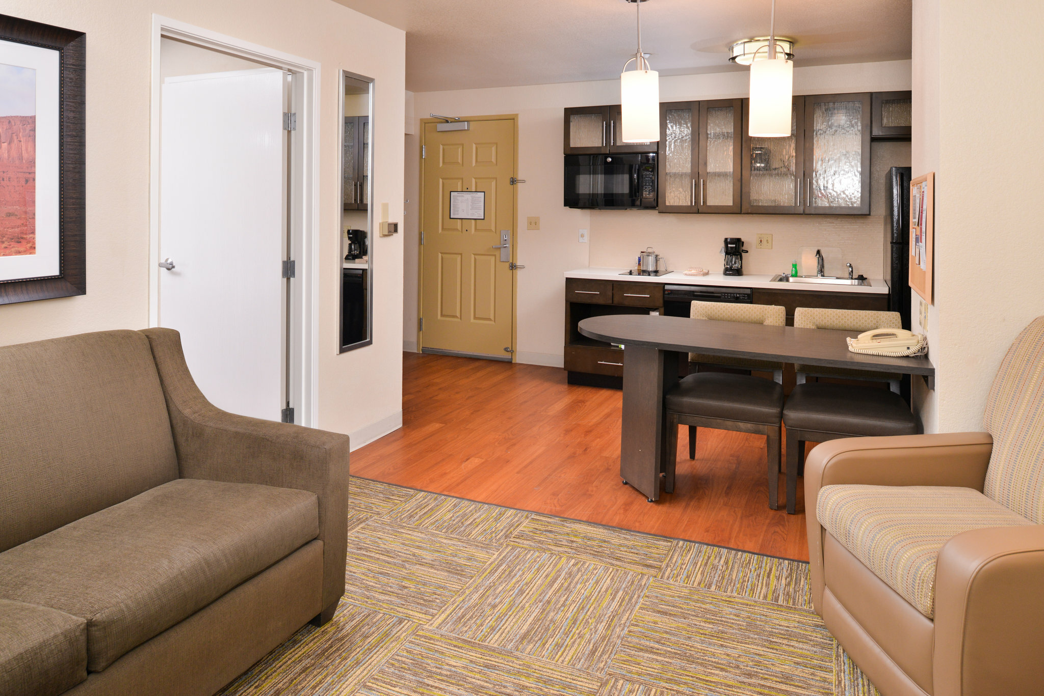 Фото Candlewood Suites Austin-Round Rock, an Ihg Hotel