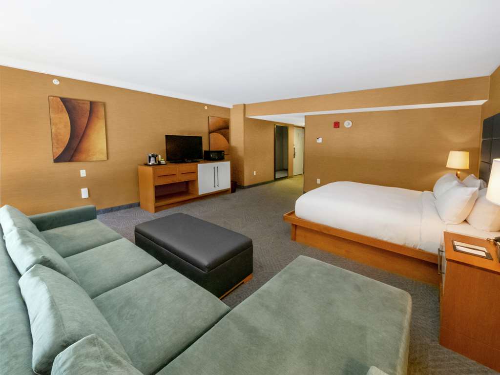 Фото DoubleTree by Hilton Hotel Niagara Falls New York