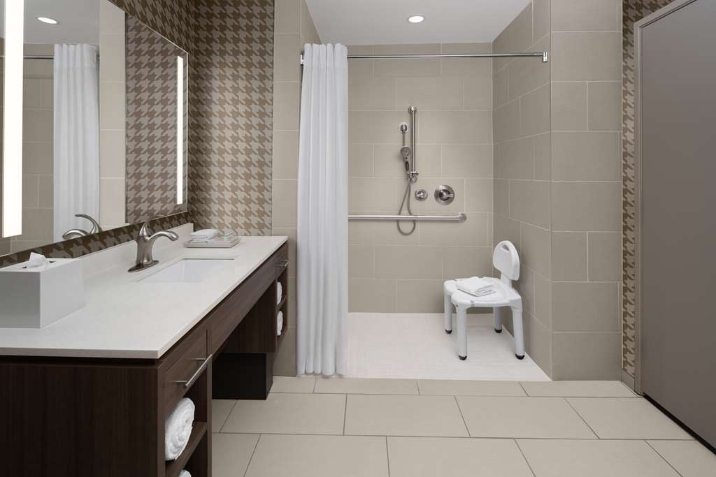 Фото Home2 suites by Hilton Carlsbad