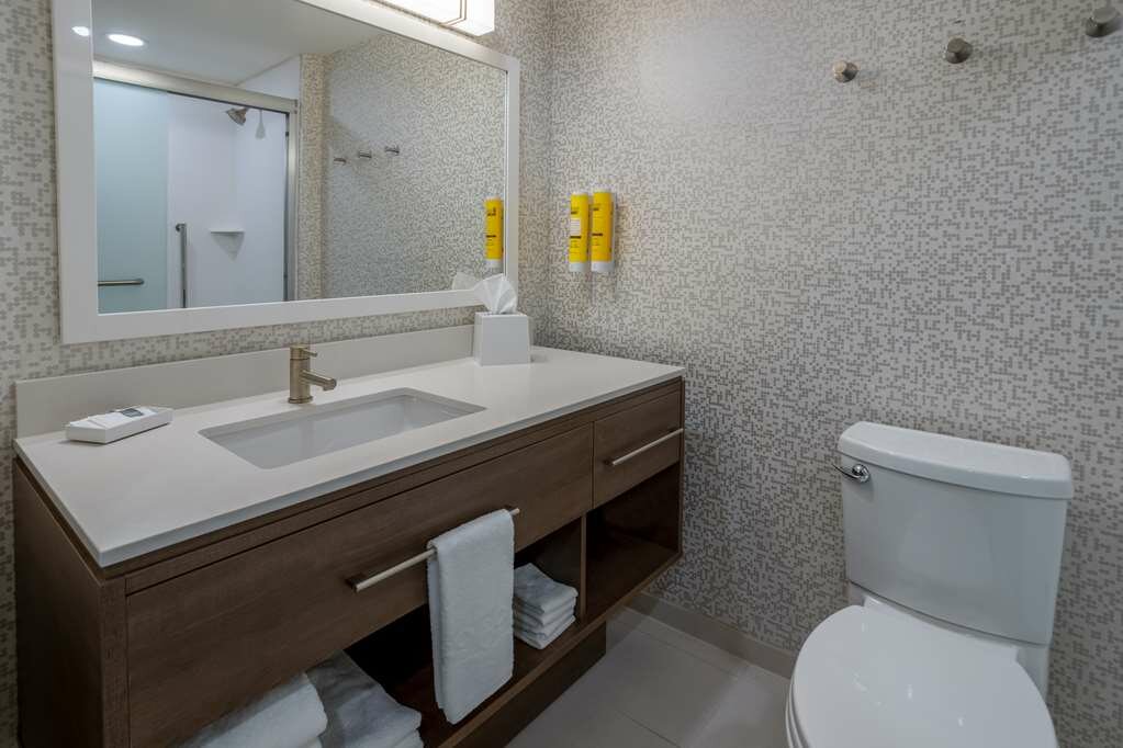 Фото Home2 Suites by Hilton Pensacola Airport Medical Center