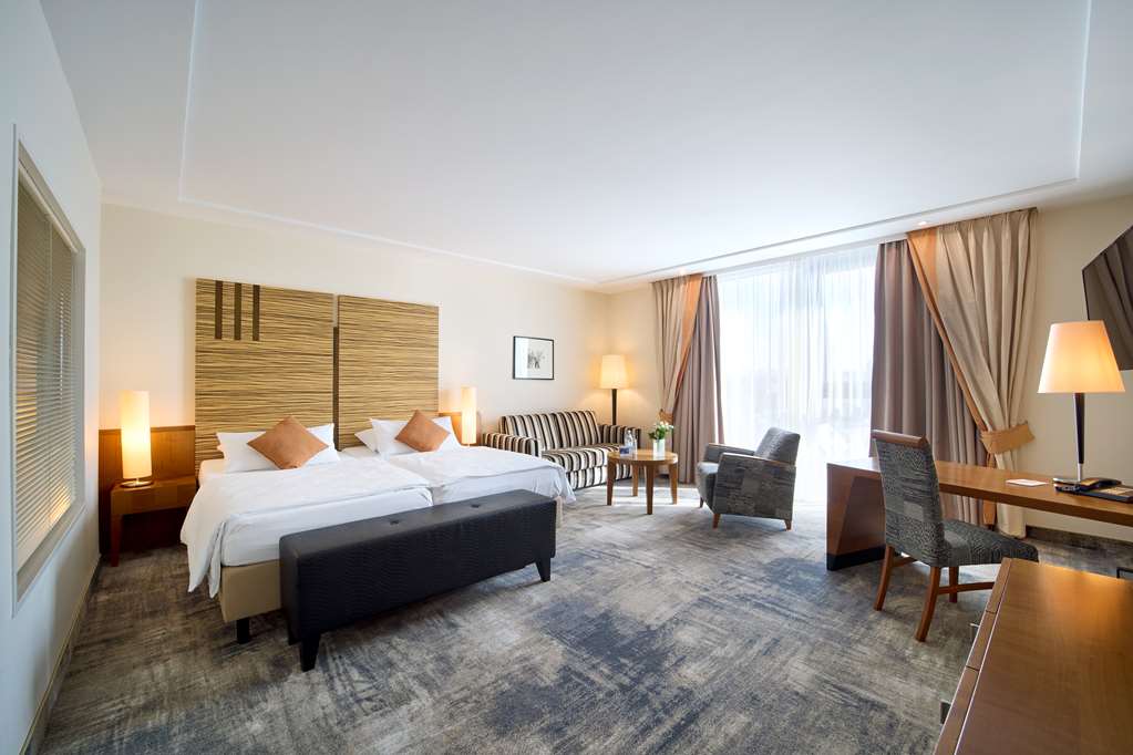 Фото Best Western Plus Arosa Hotel