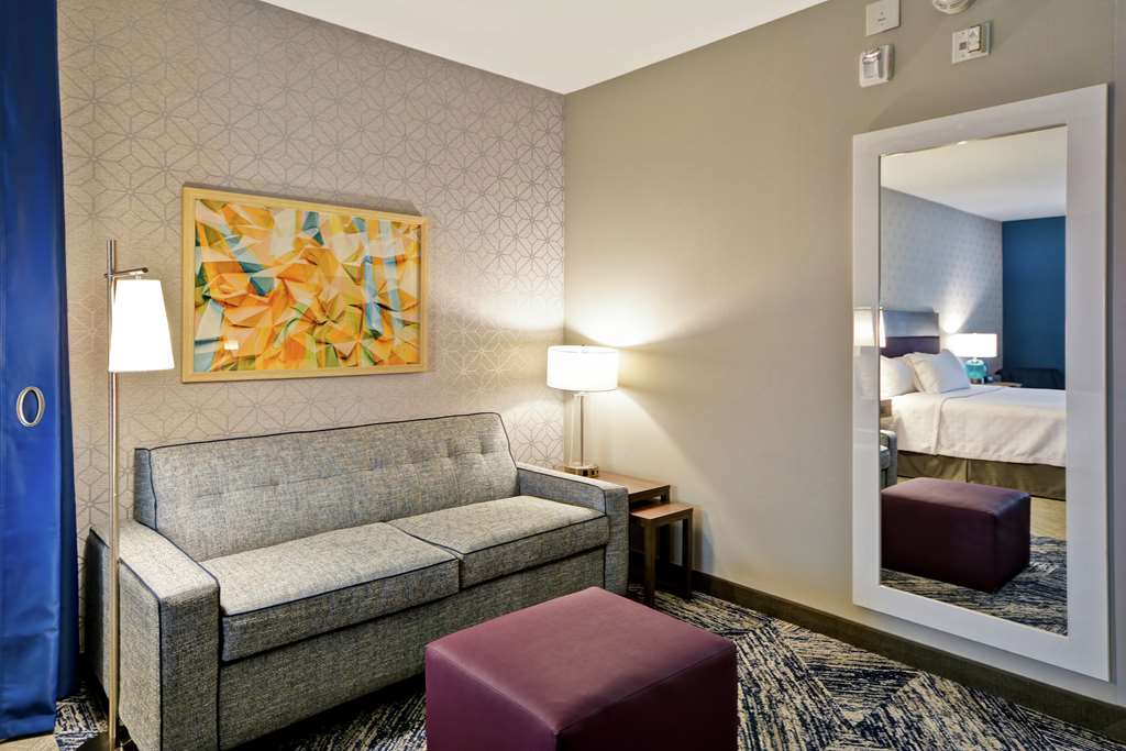 Фото Home2 Suites by Hilton Plano Legacy West