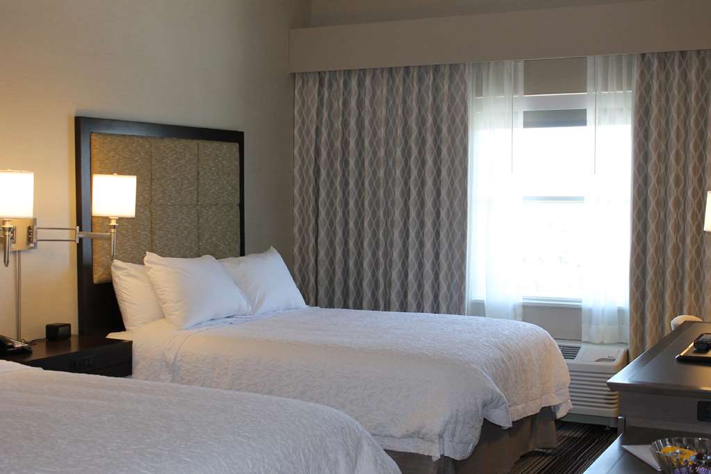 Фото Hampton Inn Oxford