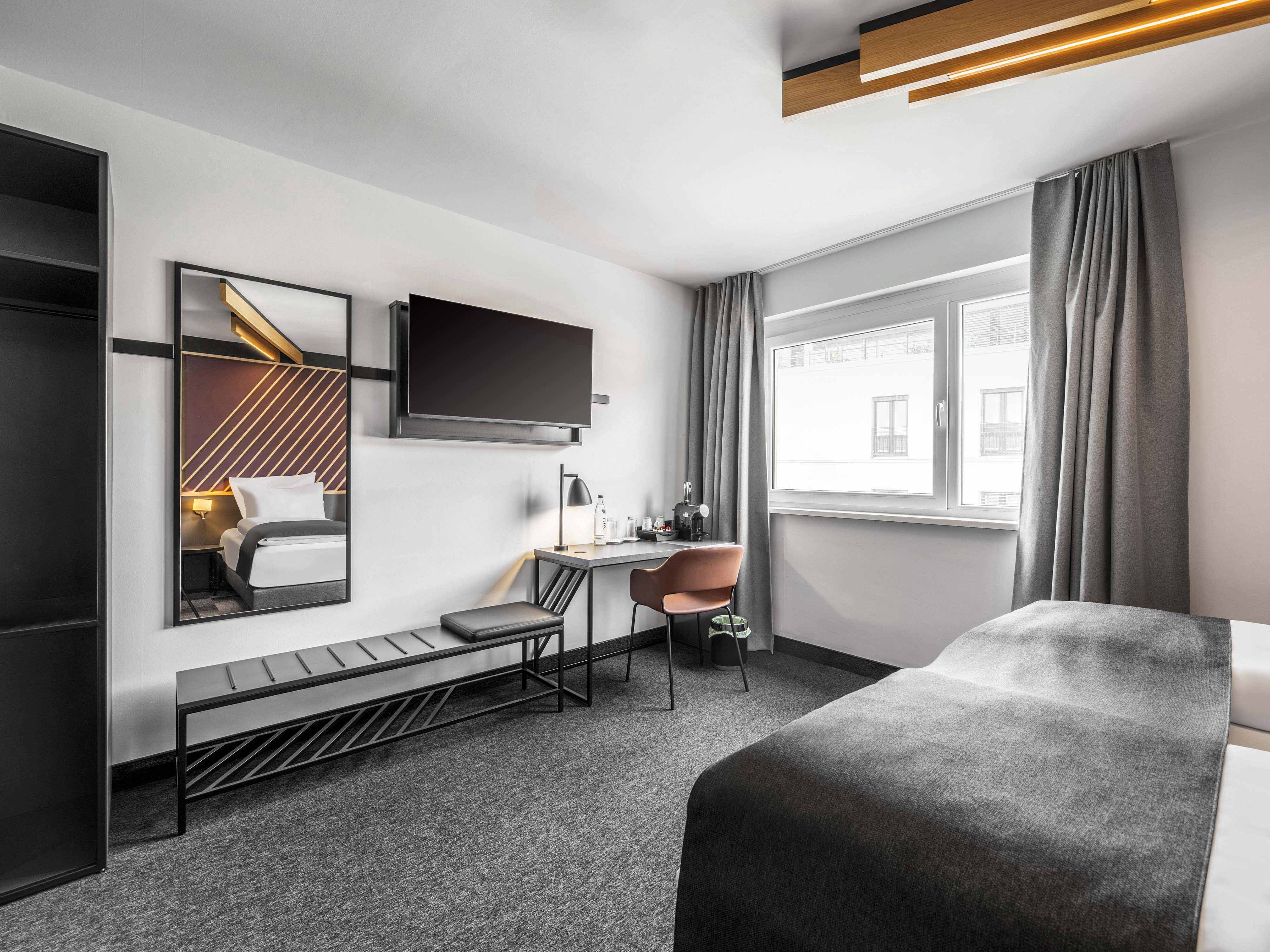 Фото B&b Hotel Schweinfurt-City