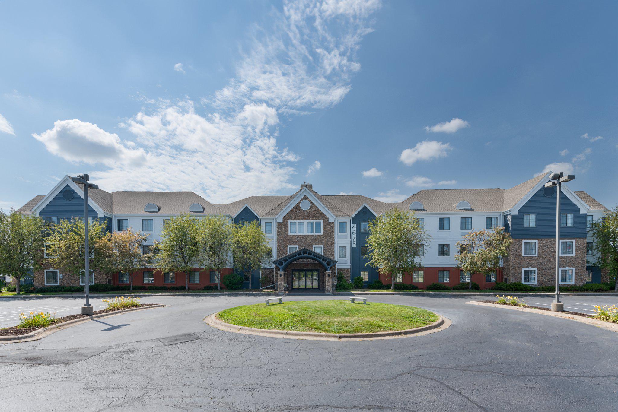 Фото Candlewood Suites Eagan Arpt South - Mall Area, an Ihg Hotel