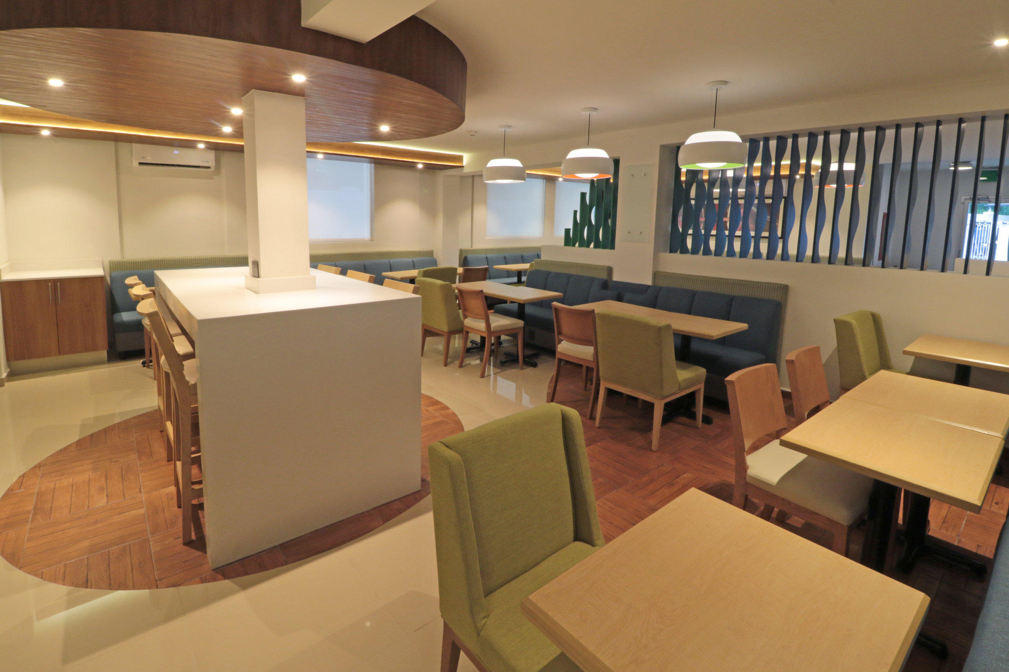 Фото Holiday Inn Express Piedras Negras, an Ihg Hotel