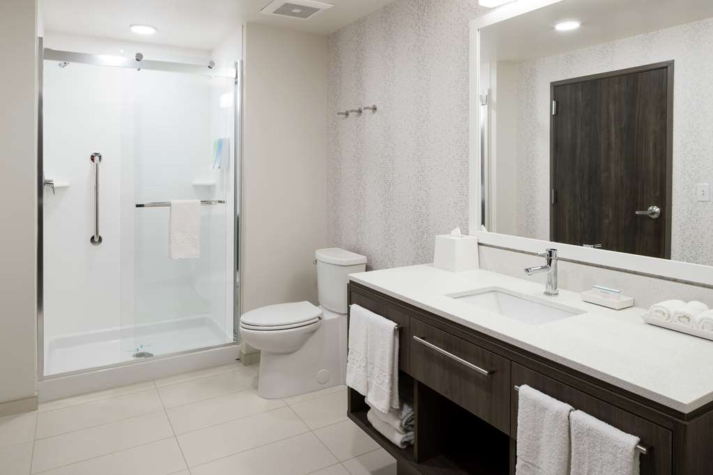 Фото Home2 Suites by Hilton Orlando Airport