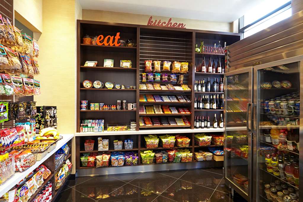 Фото Embassy Suites by Hilton Los Angeles International Airport North