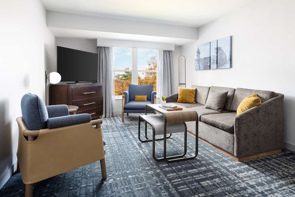 Фото Homewood Suites by Hilton Manchester/Airport