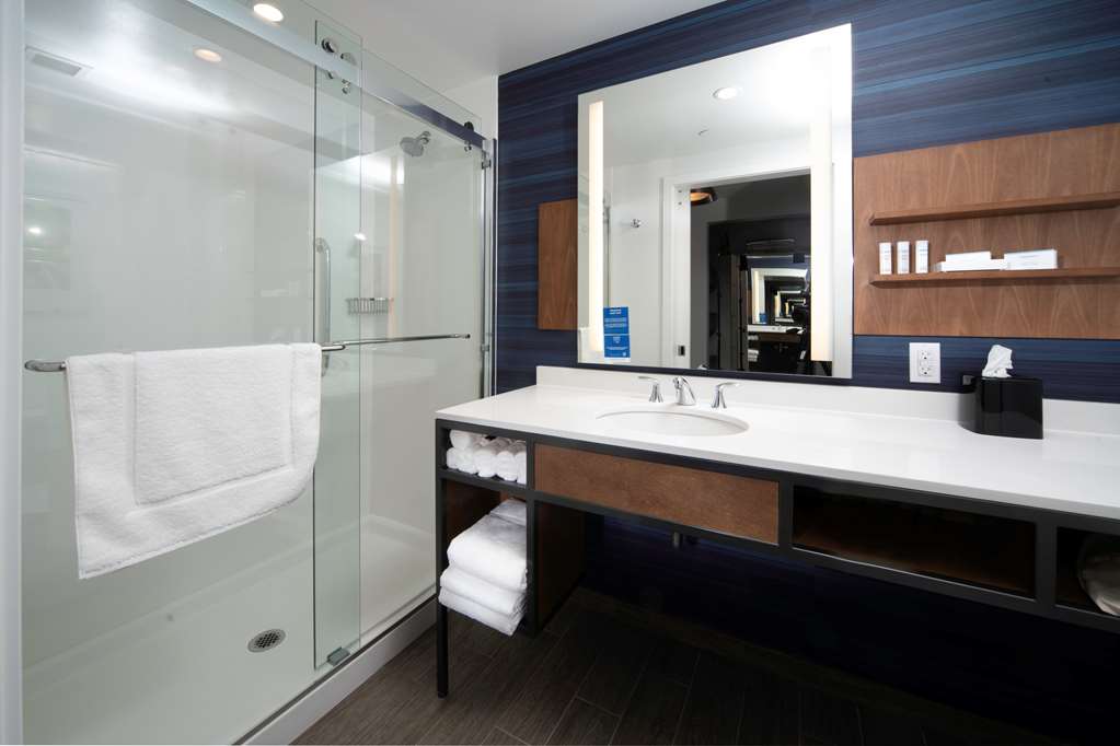 Фото Hilton Garden Inn Fremont Milpitas