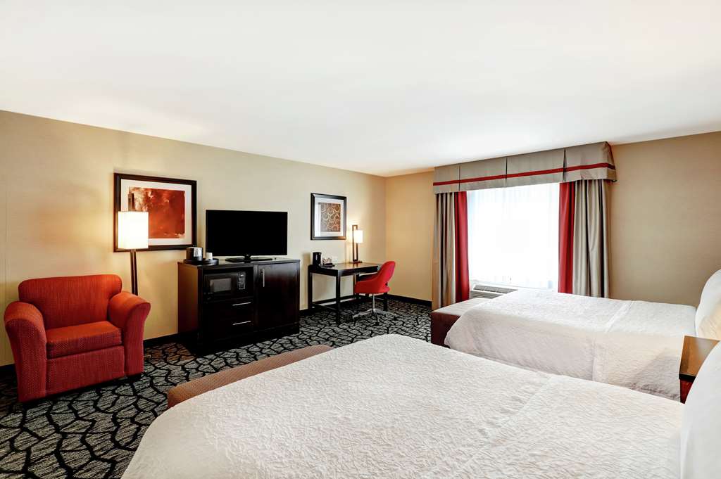 Фото Hampton Inn by Hilton Chilliwack