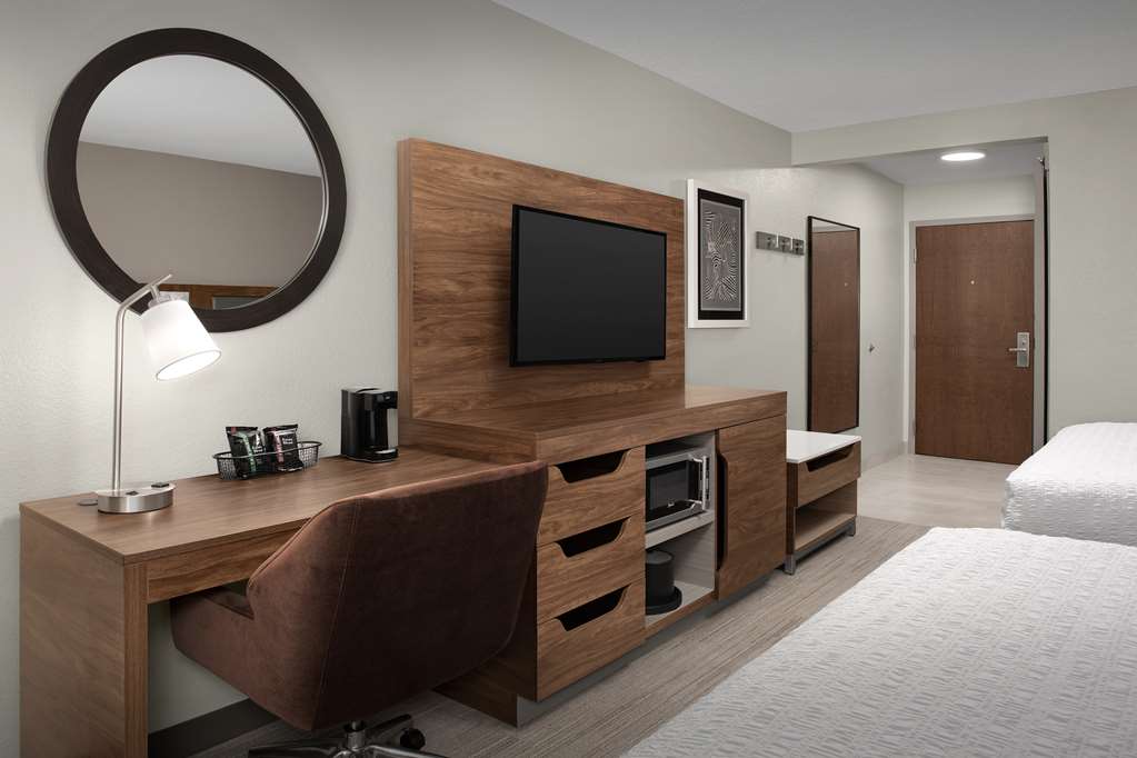 Фото Hampton Inn & Suites Paso Robles