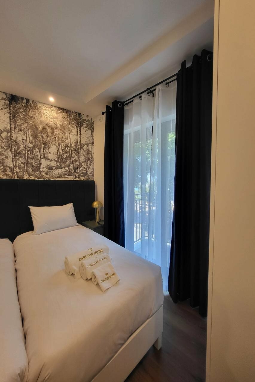 Фото Carlton Hotel