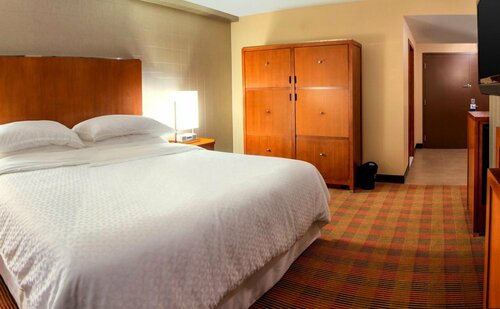 Гостиница Four Points by Sheraton Winnipeg South в Виннипеге