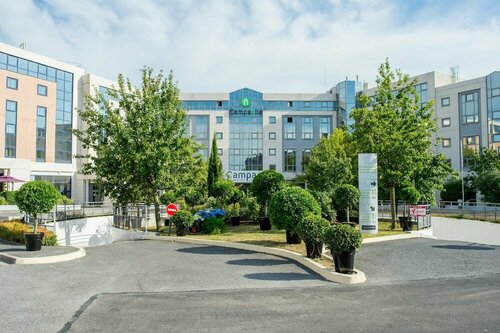 Гостиница Golden Tulip Cdg Airport Villepinte в Руасси-ан-Франс