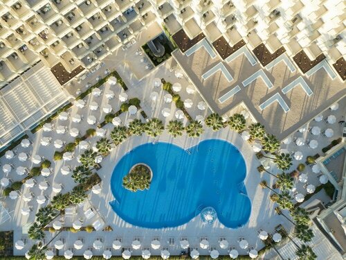 Гостиница Hipotels Mediterráneo Hotel - Adults Only в Са-Коме
