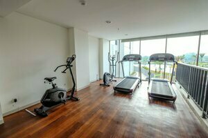 Гостиница Comfy Stay Studio At Akasa Pure Living Bsd Apartment в Соронге