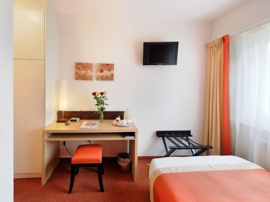 Фото Hotel Bon Port