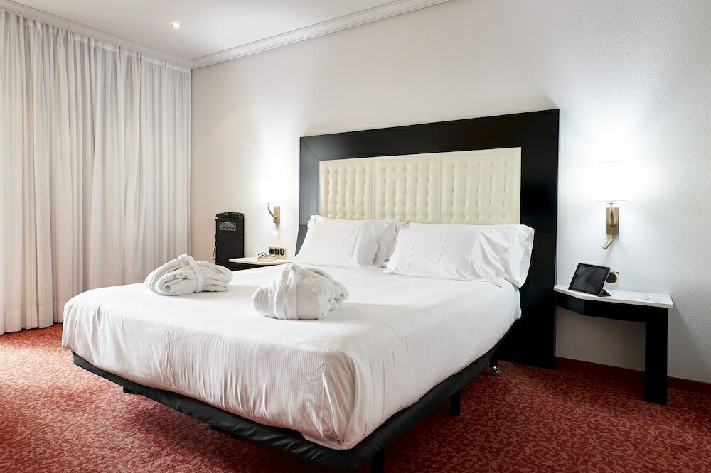 Фото Abba Fonseca Hotel