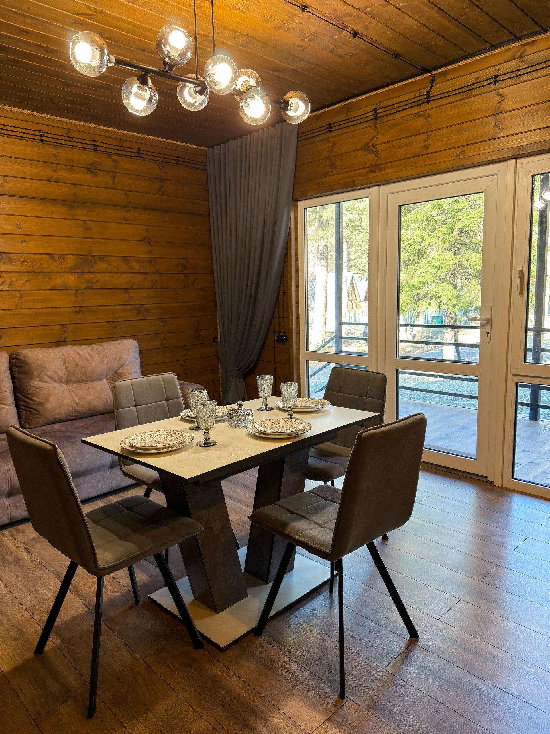 Фото Куранты Village