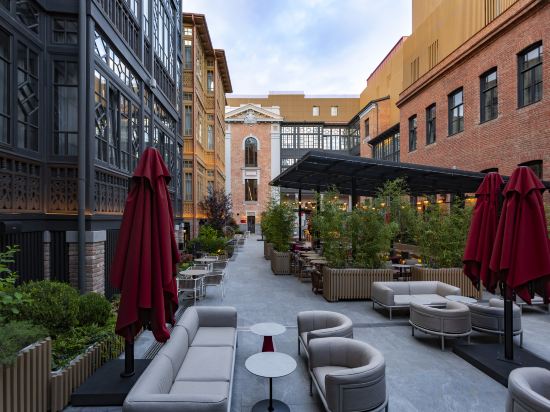 Фото Radisson Red Tbilisi