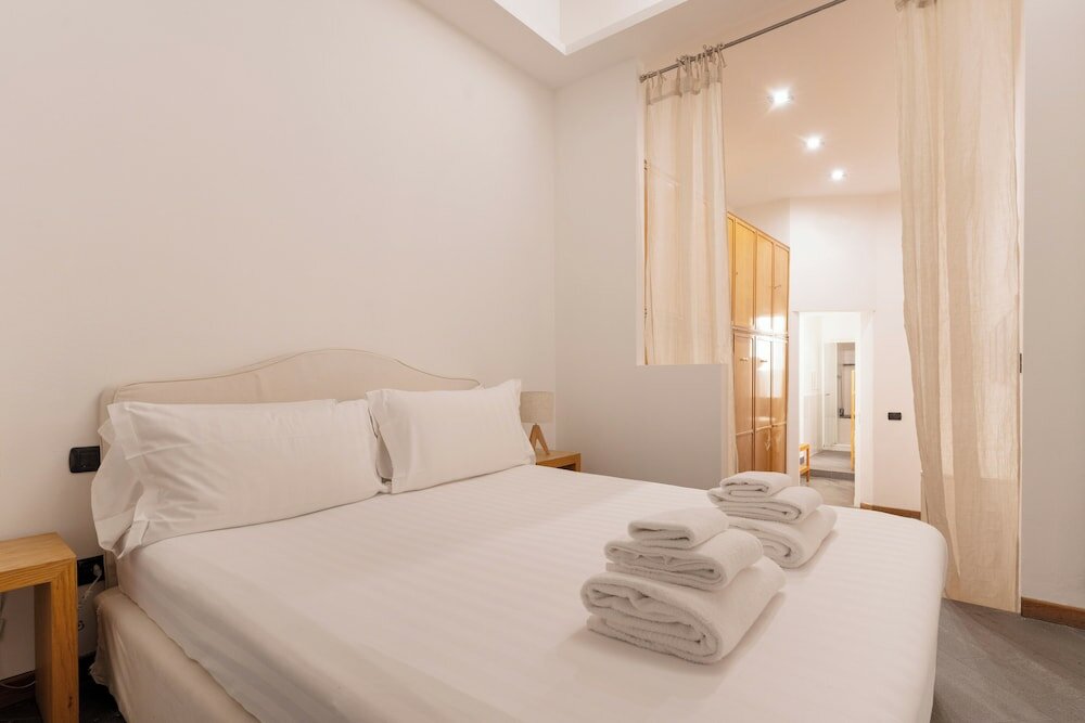 Фото Brera Apartments in Porta Ticinese