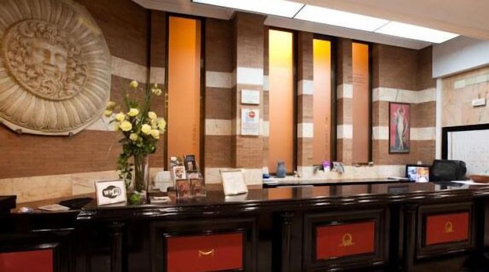 Фото Nova Roma Hotel