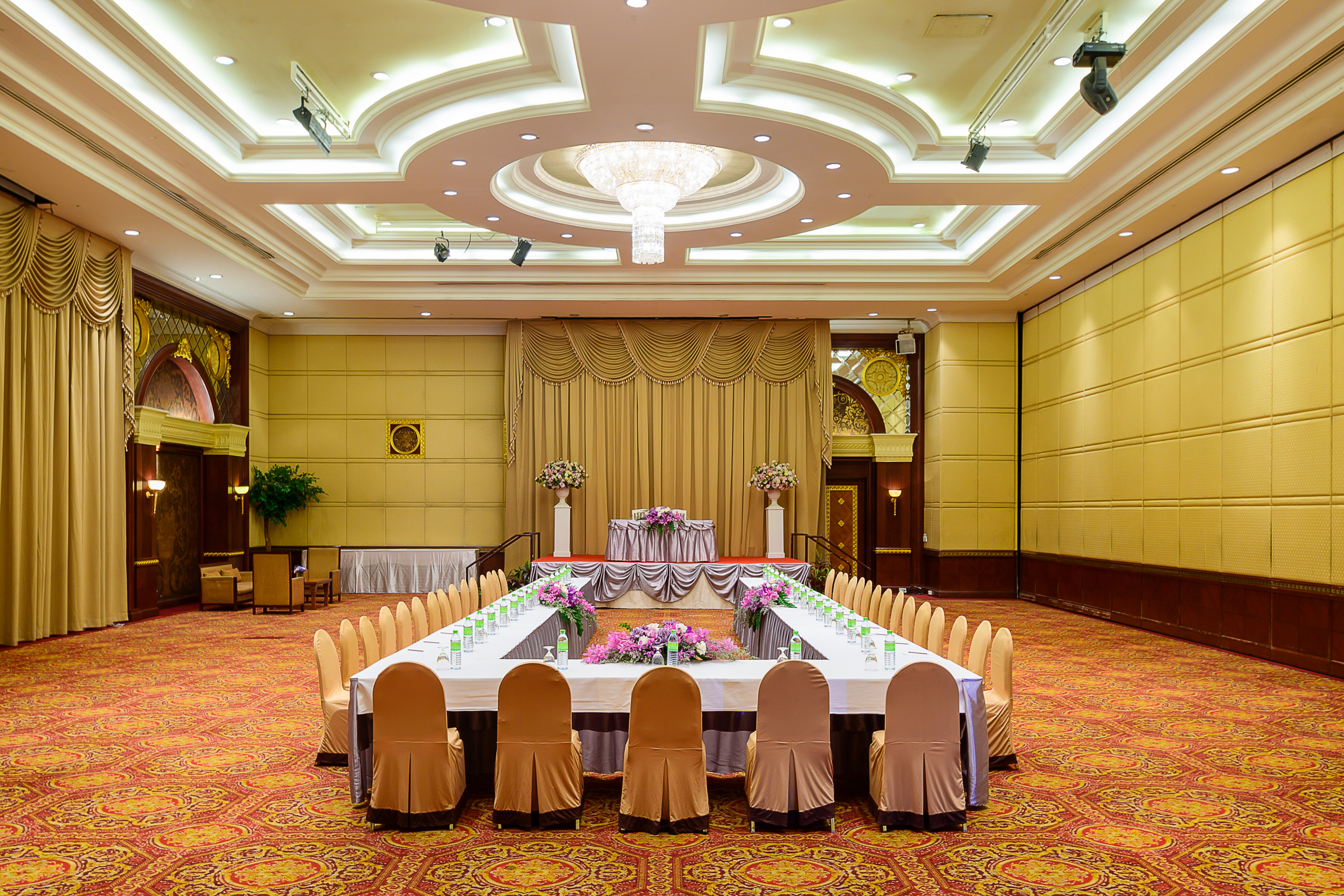 Фото Prince Suites Residence Managed by Prince Palace