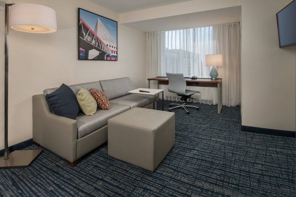 Фото Residence Inn by Marriott Baltimore at The Johns Hopkins Medical Campus