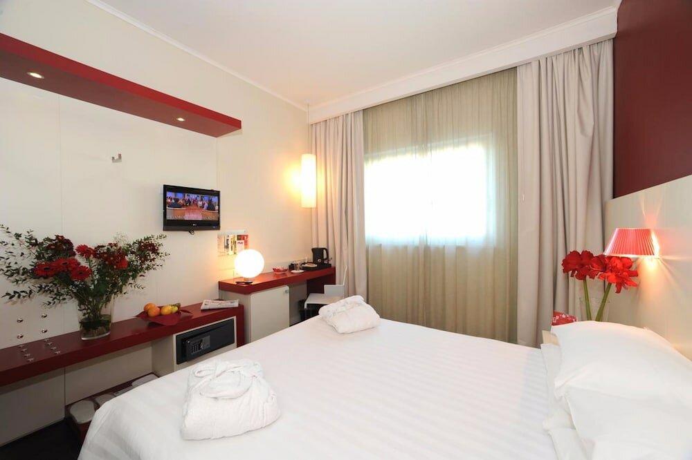 Фото Hotel Michelino Bologna Fiera