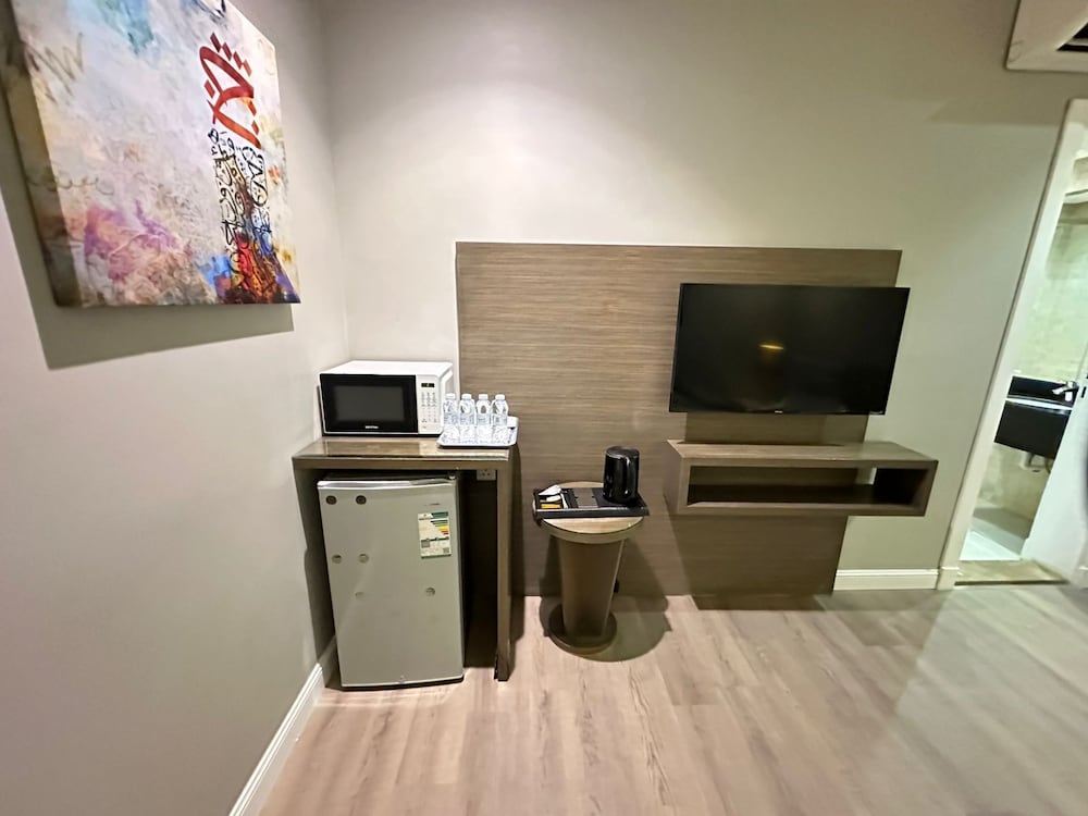 Фото Loren Suites Corniche