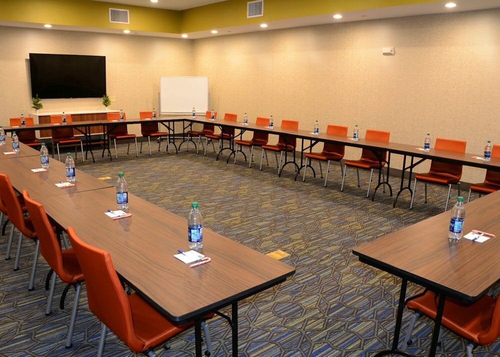 Фото Holiday Inn Express & Suites Pittsburgh - Monroeville