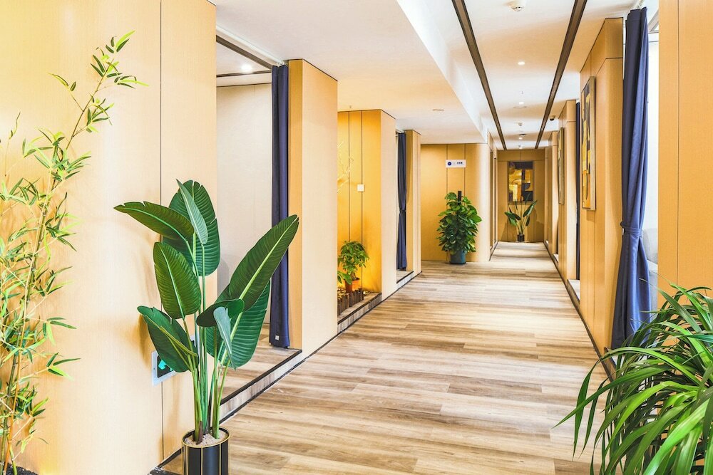 Фото Holiday Inn Express Chongqing Guanyinqiao