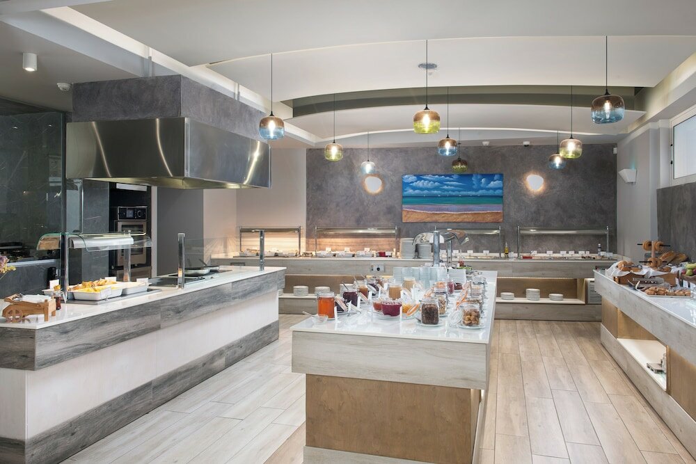 Фото 37956914982