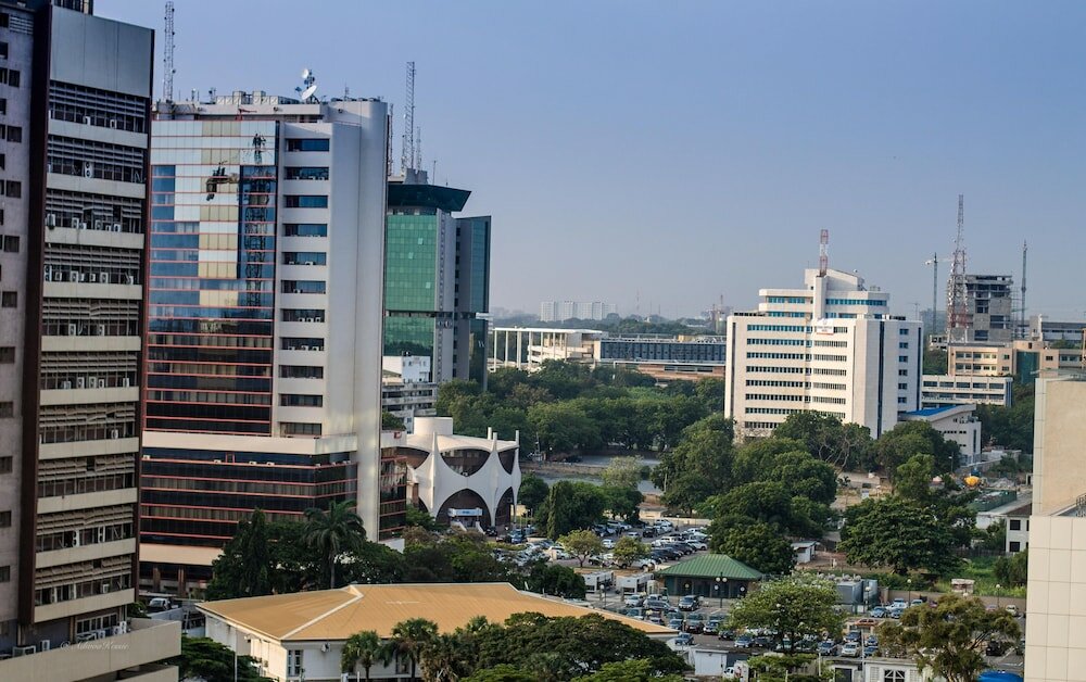 Фото Movenpick Ambassador Hotel