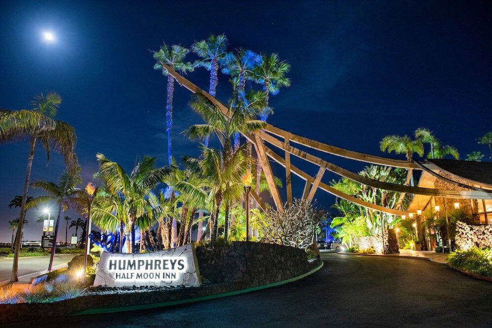 Фото Humphreys Half Moon Inn