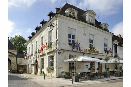 Гостиница Le Puits Doré в Шиноне