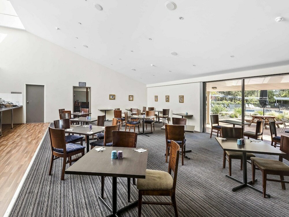 Фото ibis Styles Canberra Eaglehawk