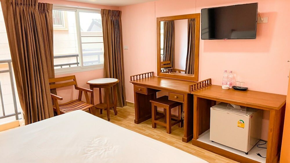 Фото A. A. Pattaya Golden Beach Hotel