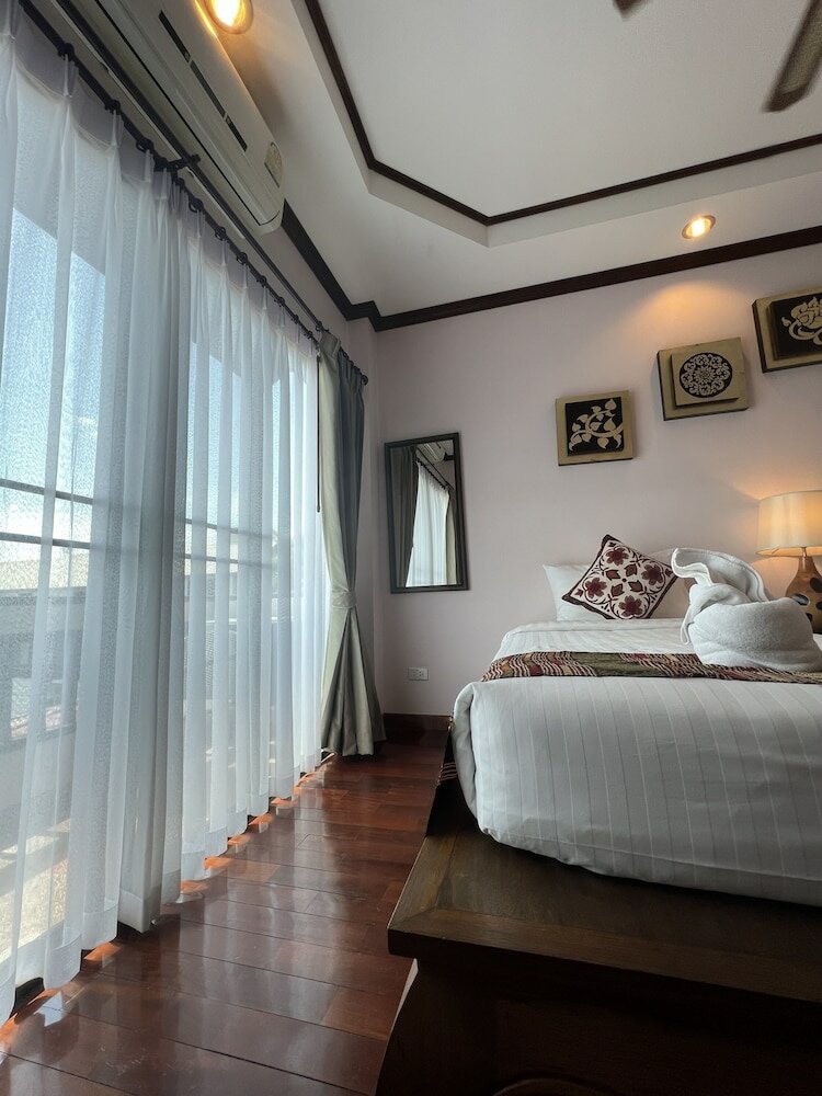 Фото Pha Thai House