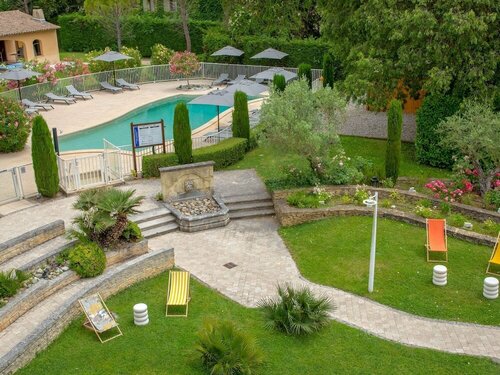 Внешний вид отеля Novotel Aix-en-Provence Pont-de-l'Arc Fenouillères в Экс-ан-Провансе, фото 5