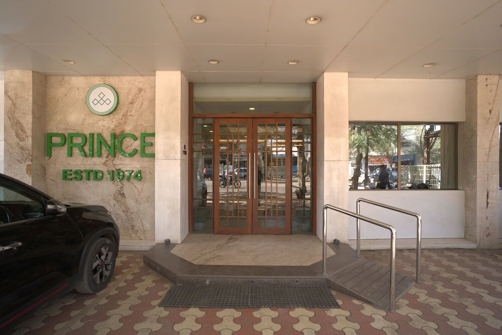 Фото отеля 2