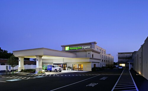 Внешний вид отеля Holiday Inn Express Philadelphia Airport, an Ihg Hotel в Тиникуме Тауншипе, фото 4