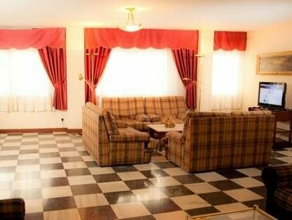 Гостиница Maycar в Ла-Корунье