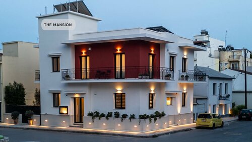 Гостиница The Mansion в Каламате