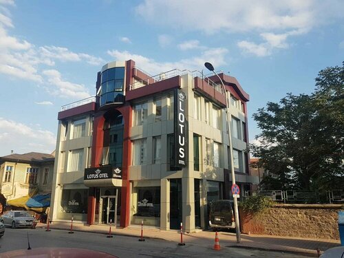 Гостиница Lotus Otel в Каратае