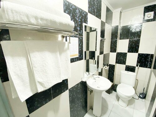 Гостиница Hotel Orange Kutaisi в Кутаиси