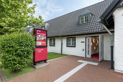 Гостиница Serways Hotel Siegburg West в Ломаре